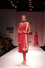 Model walks for Chandrani, Mrinalini, Dhruv-Pallavi Show at Wills Fashion Week 2013 Day 5 on 17th March  (119).JPG